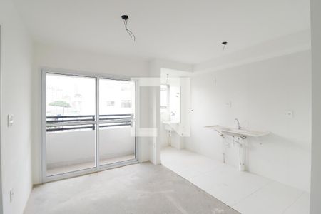 Sala/Cozinha/Área de Serviço de apartamento à venda com 1 quarto, 32m² em Vila Paulicéia, São Paulo