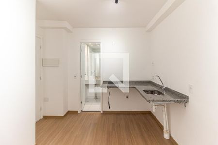 Cozinha de kitnet/studio à venda com 1 quarto, 26m² em Vila Buarque, São Paulo