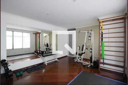 Apartamento à venda com 118m², 3 quartos e 2 vagas Apartamento à venda com 118m², 3 quartos e 2 vagasÁrea comum - Academia