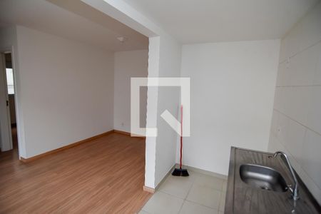 Cozinha de apartamento para alugar com 2 quartos, 49m² em Santa Isabel, Viamão