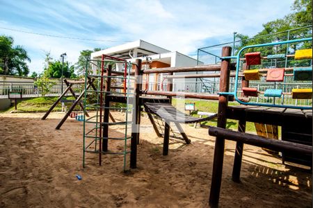 Apartamento para alugar com 49m², 2 quartos e 1 vaga Apartamento para alugar com 49m², 2 quartos e 1 vagaÁrea comum - Playground