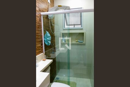 Casa à venda com 130m², 2 quartos e 3 vagas Casa à venda com 130m², 2 quartos e 3 vagasBanheiro da Suíte 1