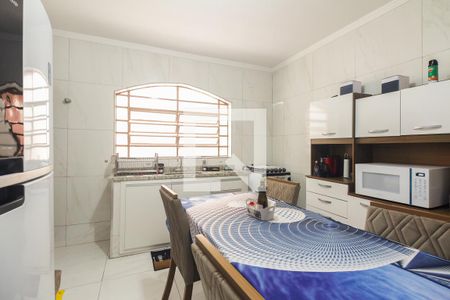 Casa para alugar com 150m², 2 quartos e 1 vaga Casa para alugar com 150m², 2 quartos e 1 vagaCozinha