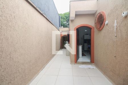 Casa para alugar com 150m², 2 quartos e 1 vaga Casa para alugar com 150m², 2 quartos e 1 vagaQuintal