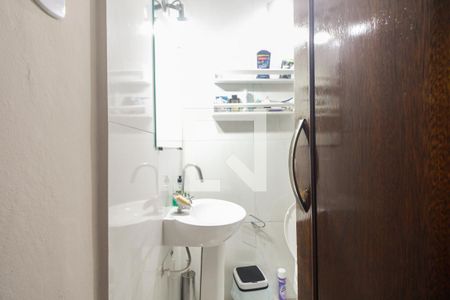 Casa para alugar com 150m², 2 quartos e 1 vaga Casa para alugar com 150m², 2 quartos e 1 vagaBanheiro Suíte