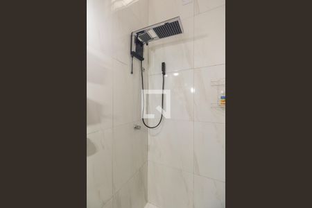 Casa para alugar com 150m², 2 quartos e 1 vaga Casa para alugar com 150m², 2 quartos e 1 vagaBanheiro Suíte