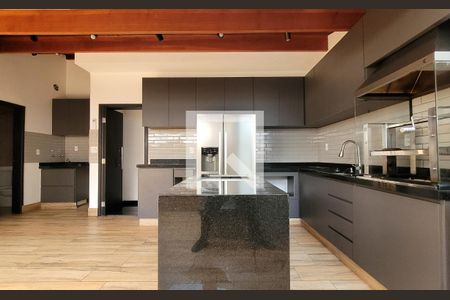 Apartamento à venda com 100m², 2 quartos e 2 vagasCozinha