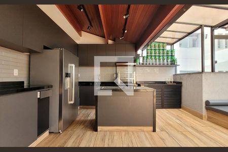 Apartamento à venda com 100m², 2 quartos e 2 vagasCozinha