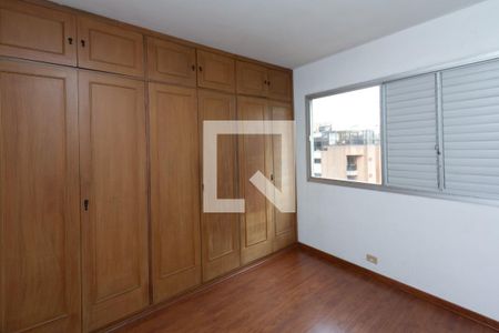 Apartamento à venda com 107m², 3 quartos e 2 vagasQuarto 2