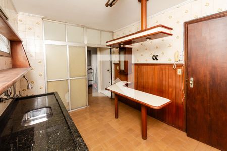 Apartamento à venda com 107m², 3 quartos e 2 vagasCozinha