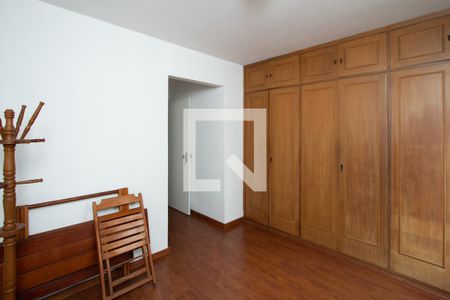 Apartamento à venda com 107m², 3 quartos e 2 vagasQuarto 2
