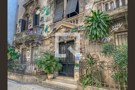 Apartamento à venda com 170m², 4 quartos e sem vagaFachada