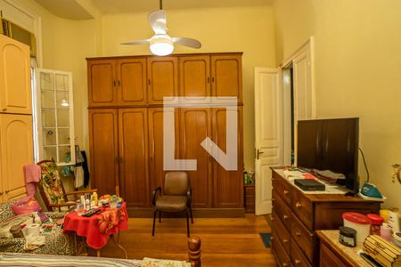 Apartamento à venda com 170m², 4 quartos e sem vagaQuarto 1