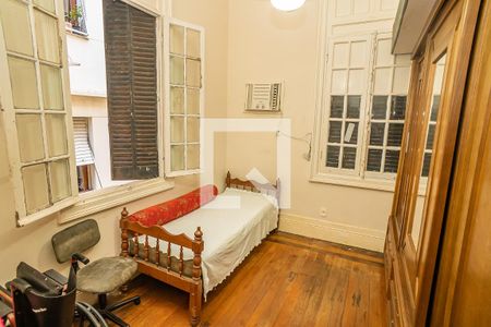 Apartamento à venda com 170m², 4 quartos e sem vagaQuarto 3