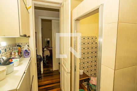 Apartamento à venda com 170m², 4 quartos e sem vagaBanheiro
