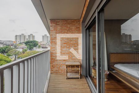 Apartamento à venda com 203m², 3 quartos e 3 vagasVaranda da Suíte 2