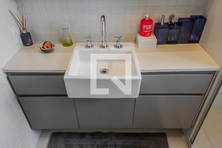 Apartamento à venda com 203m², 3 quartos e 3 vagasBanheiro da Suíte 2