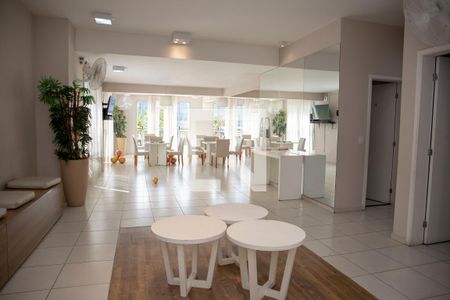 Apartamento à venda com 45m², 2 quartos e 1 vaga Salão de festas