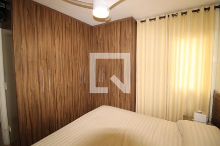 Casa de condomínio à venda com 155m², 3 quartos e 2 vagasQuarto 2