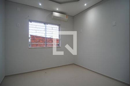 Casa à venda com 220m², 3 quartos e 4 vagas Casa à venda com 220m², 3 quartos e 4 vagasQuarto 2