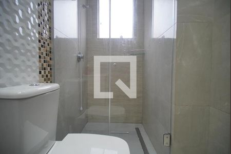 Casa à venda com 220m², 3 quartos e 4 vagas Casa à venda com 220m², 3 quartos e 4 vagasBanheiro 1