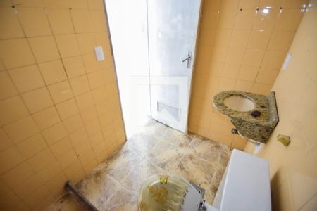Apartamento à venda com 53m², 3 quartos e 1 vaga Apartamento à venda com 53m², 3 quartos e 1 vagaBanheiro