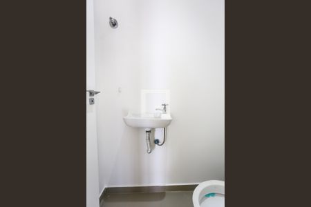 Lavabo de apartamento para alugar com 1 quarto, 60m² em Vila Andrade, São Paulo