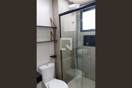 Banheiro de apartamento à venda com 1 quarto, 30m² em Km 18, Osasco