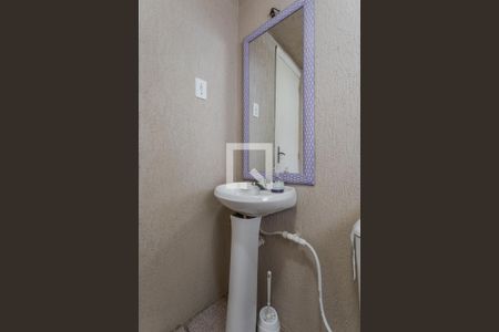 Casa à venda com 250m², 3 quartos e 3 vagasBanheiro