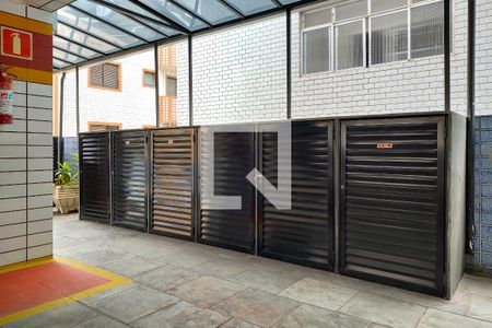 Apartamento para alugar com 61m², 1 quarto e 1 vaga Apartamento para alugar com 61m², 1 quarto e 1 vagaArmário