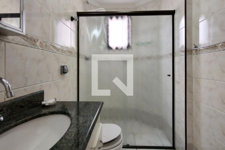 Banheiro de apartamento para alugar com 1 quarto, 60m² em Canto do Forte, Praia Grande