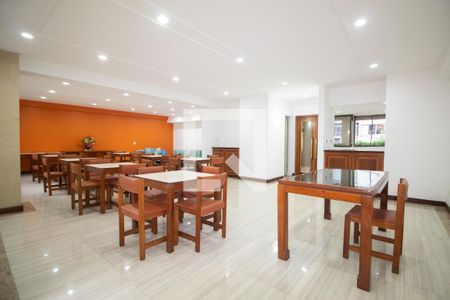 Apartamento para alugar com 55m², 1 quarto e 1 vaga Apartamento para alugar com 55m², 1 quarto e 1 vagaÁrea comum - sala de reunião