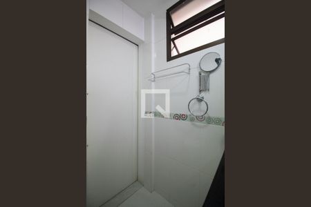 Apartamento para alugar com 55m², 1 quarto e 1 vaga Apartamento para alugar com 55m², 1 quarto e 1 vagaBanheiro social