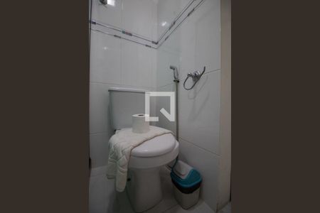 Apartamento para alugar com 55m², 1 quarto e 1 vaga Apartamento para alugar com 55m², 1 quarto e 1 vagaBanheiro da Suíte - vaso