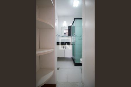 Apartamento para alugar com 55m², 1 quarto e 1 vaga Apartamento para alugar com 55m², 1 quarto e 1 vagaBanheiro da Suíte