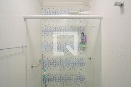 Casa à venda com 182m², 3 quartos e 5 vagasBanheiro da Suíte 2