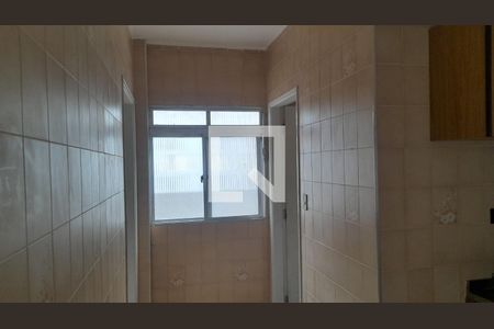 Apartamento para alugar com 45m², 1 quarto e sem vaga Apartamento para alugar com 45m², 1 quarto e sem vagaCorredor banheiro e quarto