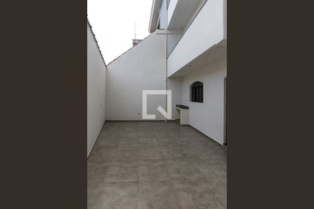 Casa à venda com 170m², 3 quartos e 3 vagasQuintal
