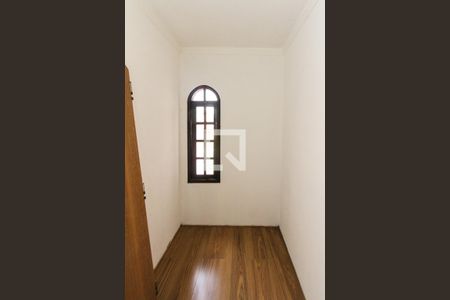 Casa à venda com 170m², 3 quartos e 3 vagasCloset