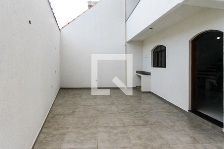 Casa à venda com 170m², 3 quartos e 3 vagasQuintal