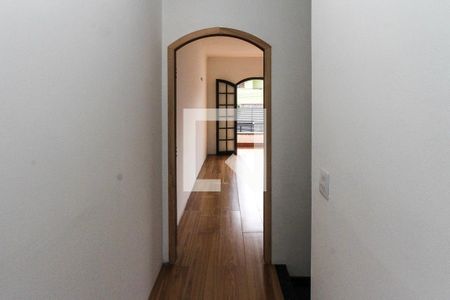 Casa à venda com 170m², 3 quartos e 3 vagasCorredor