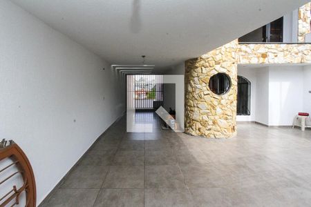 Casa à venda com 170m², 3 quartos e 3 vagasGaragem