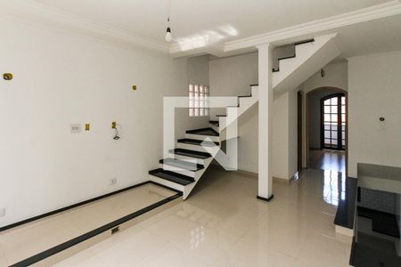 Sala de casa à venda com 3 quartos, 170m² em Jardim Cotching, São Paulo