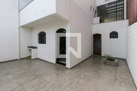 Casa à venda com 170m², 3 quartos e 3 vagasQuintal