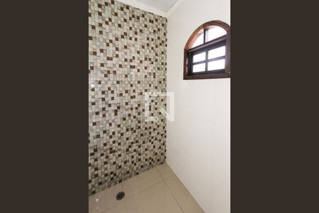 Casa à venda com 170m², 3 quartos e 3 vagasBanheiro de serviço