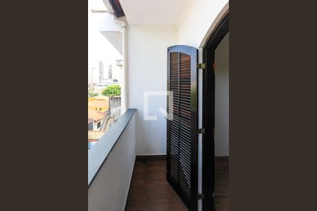 Casa à venda com 170m², 3 quartos e 3 vagasVaranda