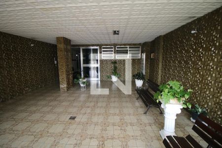 Apartamento à venda com 92m², 2 quartos e 1 vagaÁrea comum - Hall de Entrada