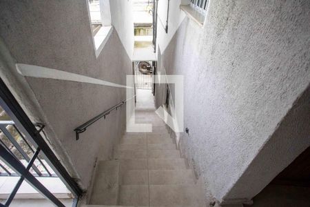 Apartamento para alugar com 40m², 1 quarto e sem vagaEscada