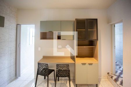 Sala/Cozinha de apartamento para alugar com 1 quarto, 40m² em Taboão, Diadema