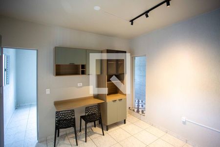 Sala/Cozinha de apartamento para alugar com 1 quarto, 40m² em Taboão, Diadema